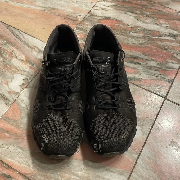 On Running Other - On Cloud Running Shoes (M Size 11.5)